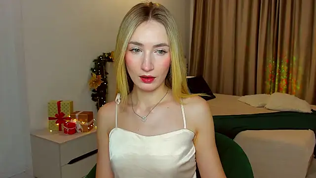 Snapshot of bella__rose chatting on 26, 12, 2024 bella rose online show from 26, 12, 2024