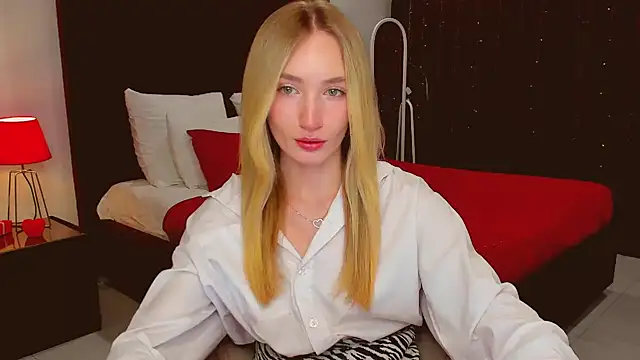 Snapshot of bella__rose chatting on 21, 1, 2025 bella rose online show from 21, 1, 2025