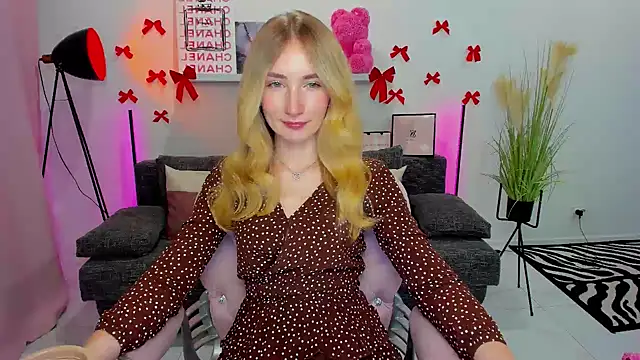 Snapshot of bella__rose chatting on 18, 2, 2025 bella rose online show from 18, 2, 2025