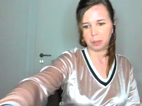 Snapshot of loveis007 chatting on 25, 2, 2025 loveis007 online show from 25, 2, 2025