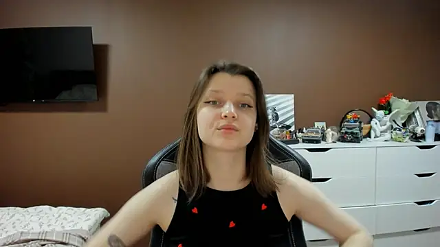 SoniNesti online show from 10, 4, 2026