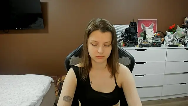 Snapshot of SoniNesti chatting on 18, 6, 2026 SoniNesti online show from 18, 6, 2026