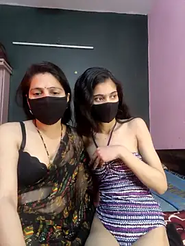 cutee  crazy online show from 8, 2, 2026