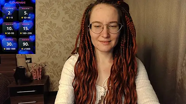 Snapshot of AgnesGraham chatting on 19, 10, 2025 AgnesGraham online show from 19, 10, 2025