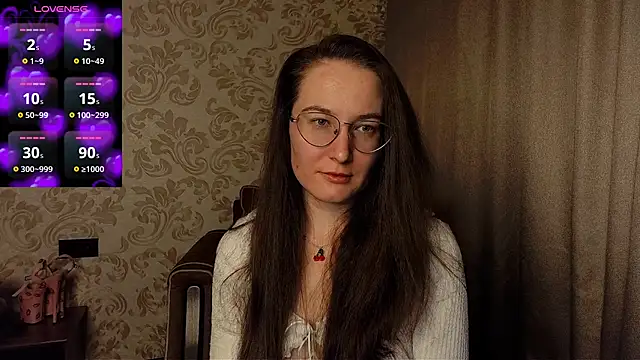 Snapshot of AgnesGraham chatting on 12, 11, 2025 AgnesGraham online show from 12, 11, 2025