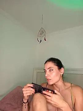 ASHLEY BLAIR online show from 25, 3, 2026