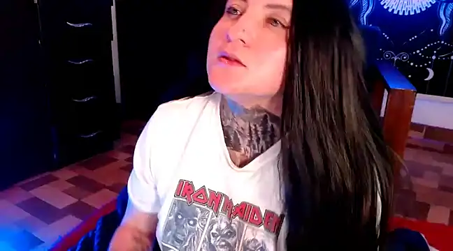 Marieblueeyes online show from 2, 2, 2025