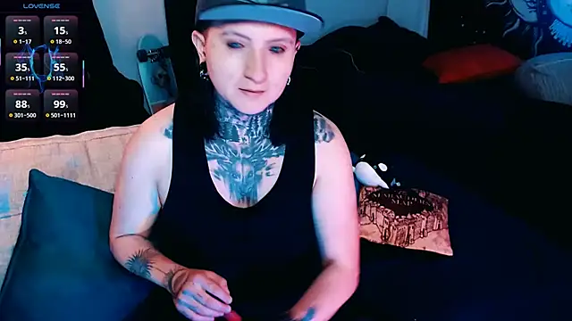 Marieblueeyes online show from 24, 9, 2025