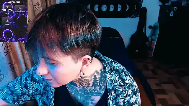 Marieblueeyes online show from 24, 10, 2025