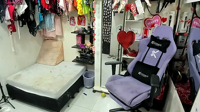 allsson queen online show from 12, 2, 2025