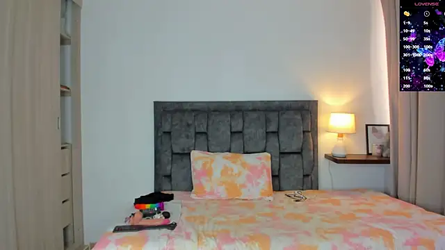 Snapshot of lucia_s1 chatting on 19, 2, 2025 lucia s1 online show from 19, 2, 2025