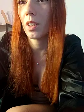 Snapshot of clara-francaise chatting on 13, 2, 2026 clara-francaise online show from 13, 2, 2026