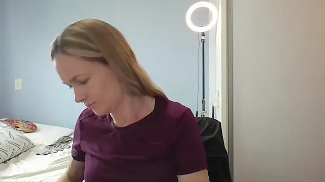 Annylove1 online show from 5, 2, 2026