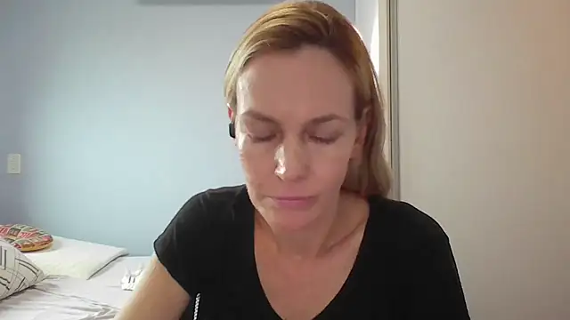 Annylove1 online show from 19, 3, 2026