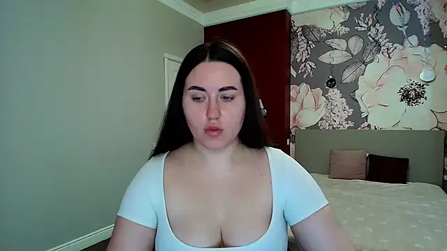 Roxie Bradley online show from 16, 3, 2026