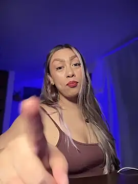 Im sophiie online show from 26, 10, 2025