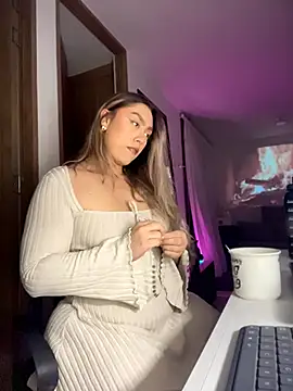 Im sophiie online show from 13, 3, 2026