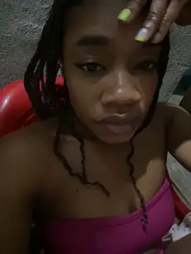 Snapshot of _yisela_ chatting on 2, 10, 2025  yisela  online show from 2, 10, 2025