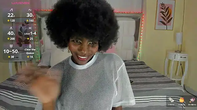 Snapshot of AlmaSean chatting on 1, 3, 2025 AlmaSean online show from 1, 3, 2025