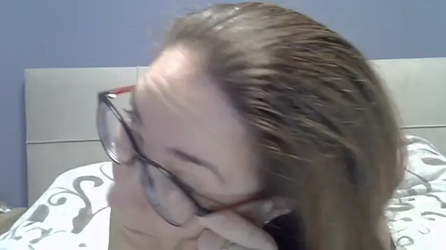 Ashleyspice online show from 4, 6, 2026