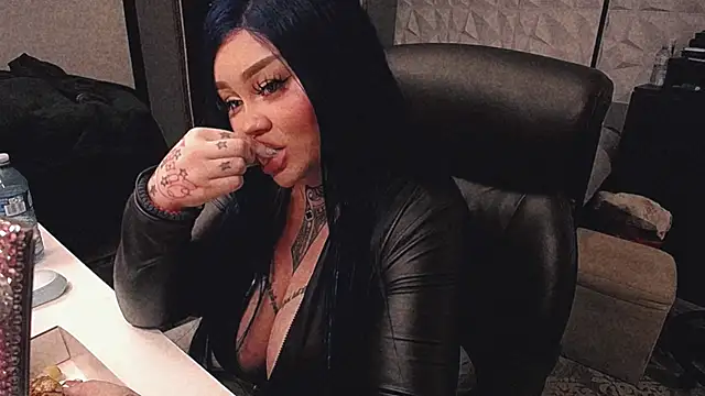 sheylagoddess11 online show from 18, 10, 2025