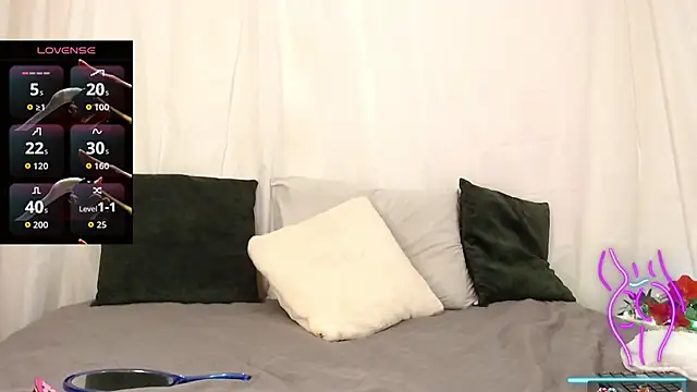 Snapshot of kattyytaylor chatting on 22, 10, 2025 kattyytaylor online show from 22, 10, 2025