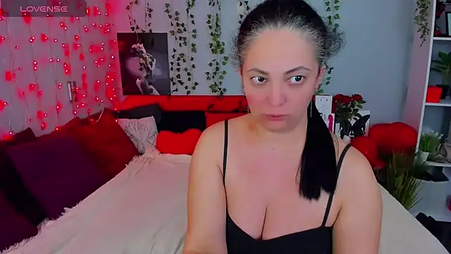 Snapshot of DarlingMilf chatting on 21, 2, 2025 DarlingMilf online show from 21, 2, 2025