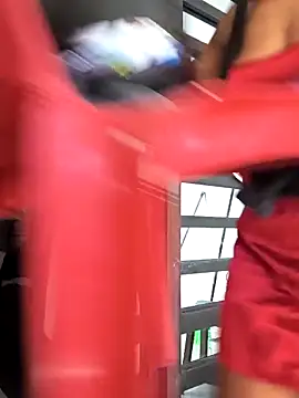 lady-rosse online show from 14, 2, 2025