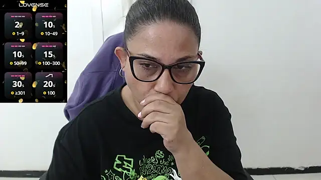 Snapshot of Katha_Marck chatting on 14, 12, 2025 Katha Marck online show from 14, 12, 2025