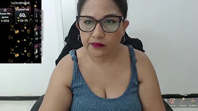 Snapshot of Katha_Marck chatting on 19, 12, 2025 Katha Marck online show from 19, 12, 2025