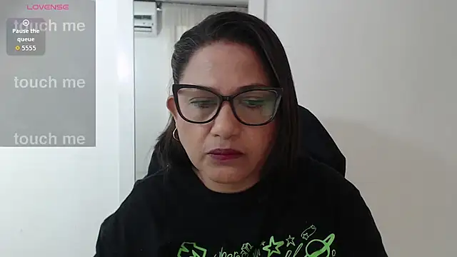 Snapshot of Katha_Marck chatting on 12, 1, 2026 Katha Marck online show from 12, 1, 2026