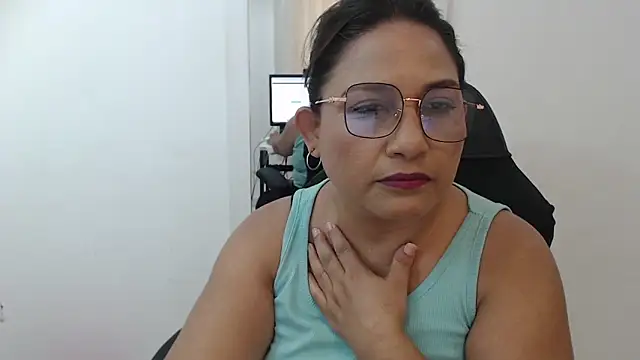 Snapshot of Katha_Marck chatting on 14, 2, 2026 Katha Marck online show from 14, 2, 2026