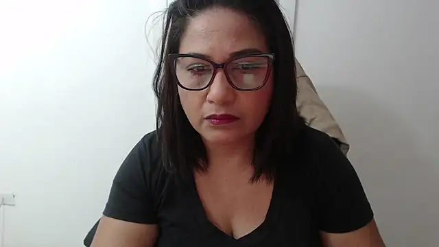 Katha Marck online show from 6, 3, 2026