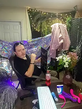 Hotredheadandtoungelasher online show from 31, 12, 2024