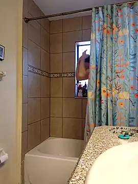 Hotredheadandtoungelasher online show from 18, 1, 2025