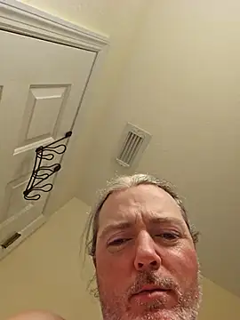 Hotredheadandtoungelasher online show from 20, 2, 2025