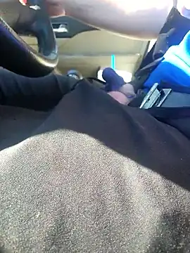 Hotredheadandtoungelasher online show from 9, 1, 2026