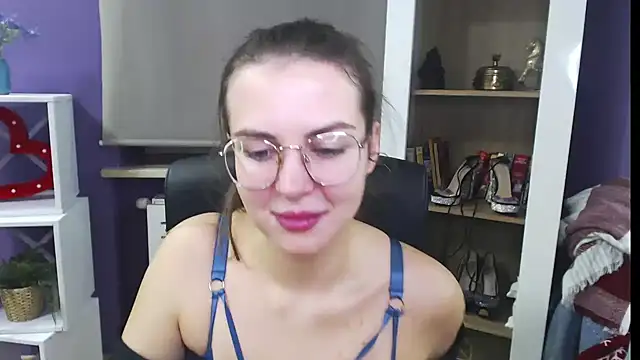 Snapshot of Zoey_Erotic chatting on 5, 12, 2024 Zoey Erotic online show from 5, 12, 2024