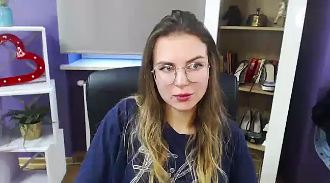 Snapshot of Zoey_Erotic chatting on 22, 12, 2024 Zoey Erotic online show from 22, 12, 2024
