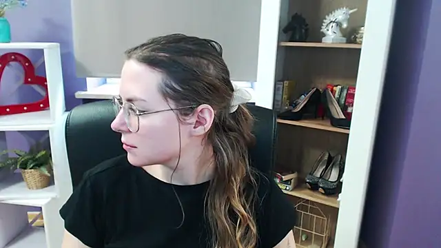 Snapshot of Zoey_Erotic chatting on 4, 3, 2025 Zoey Erotic online show from 4, 3, 2025