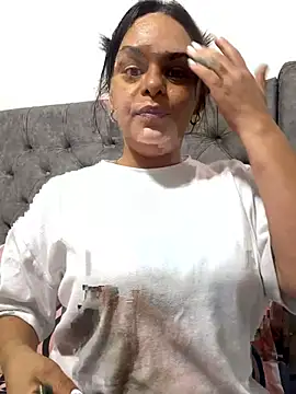 Snapshot of Kataliina chatting on 1, 8, 2026 Kataliina online show from 1, 8, 2026