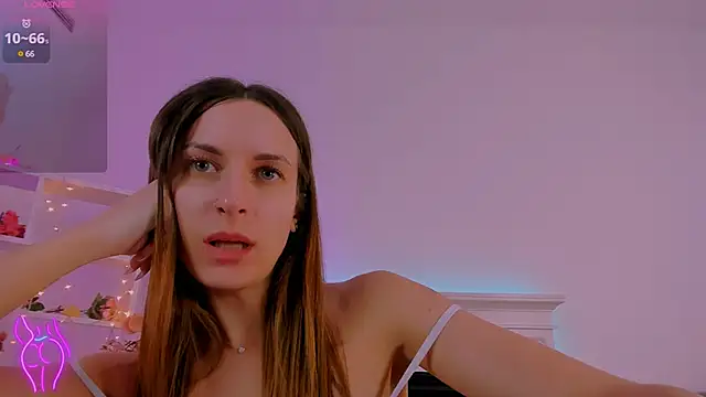 Snapshot of Alice_in_the__Wonderland chatting on 22, 1, 2025 Alice in the Wonderland online show from 22, 1, 2025