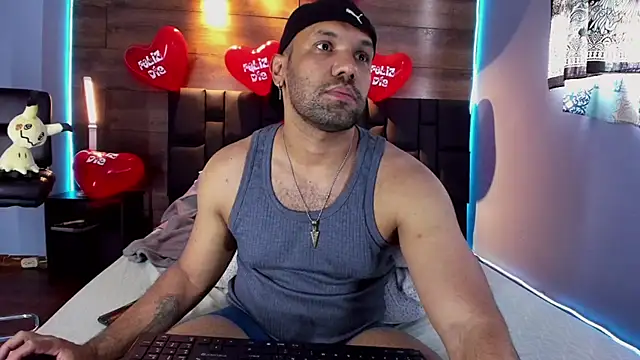 Snapshot of anthonylatynxd chatting on 14, 2, 2025 anthonylatynxd online show from 14, 2, 2025