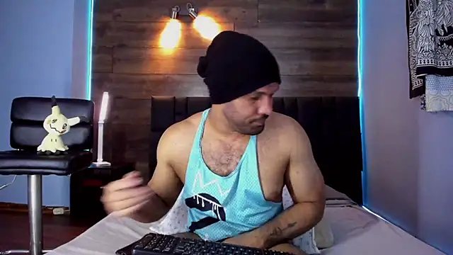 Snapshot of anthonylatynxd chatting on 1, 3, 2025 anthonylatynxd online show from 1, 3, 2025