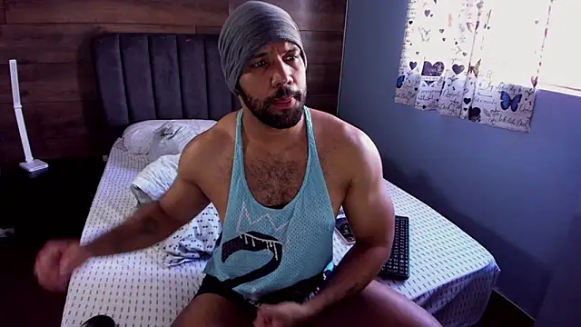 Snapshot of anthonylatynxd chatting on 7, 5, 2026 anthonylatynxd online show from 7, 5, 2026