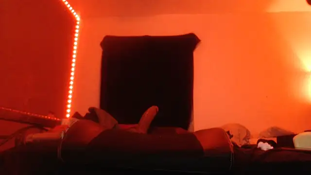 trophyboi69 online show from 7, 4, 2026