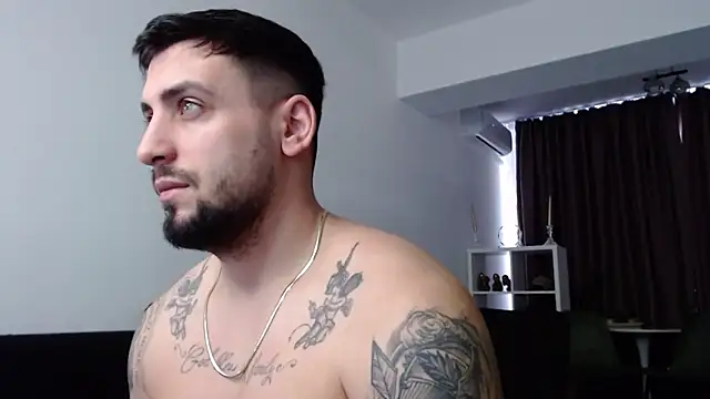 Snapshot of _DylanGreen chatting on 14, 3, 2025 DylanGreen online show from 14, 3, 2025