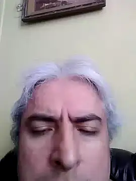 Snapshot of providal chatting on 5, 11, 2025 providal online show from 5, 11, 2025