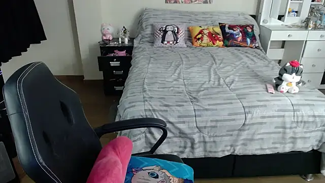 kittykat18x online show from 29, 10, 2025