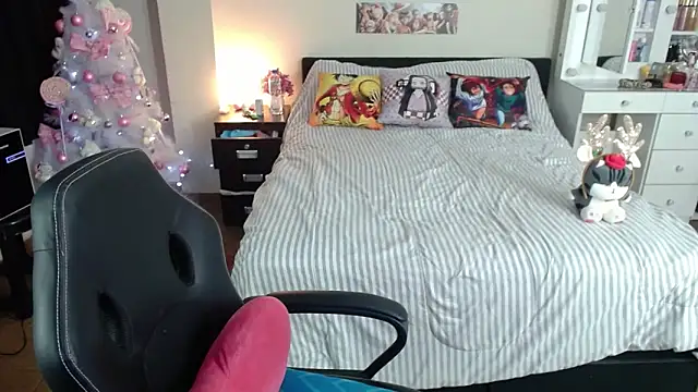 kittykat18x online show from 16, 12, 2025